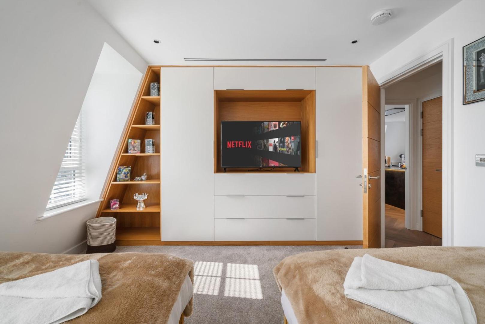 Elegant 3-Bedroom Penthouse In Marble Arch 70 London Kültér fotó