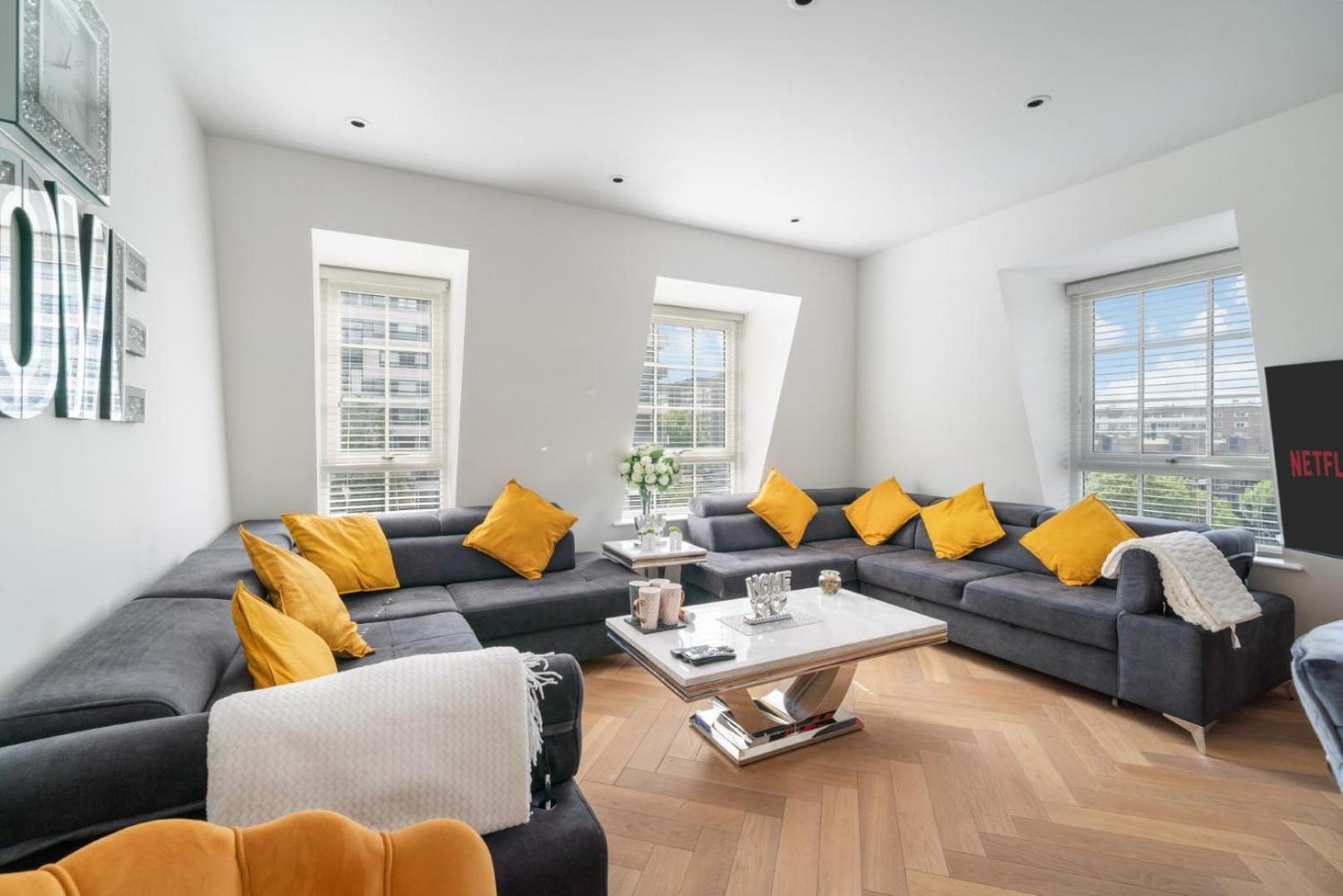 Elegant 3-Bedroom Penthouse In Marble Arch 70 London Kültér fotó