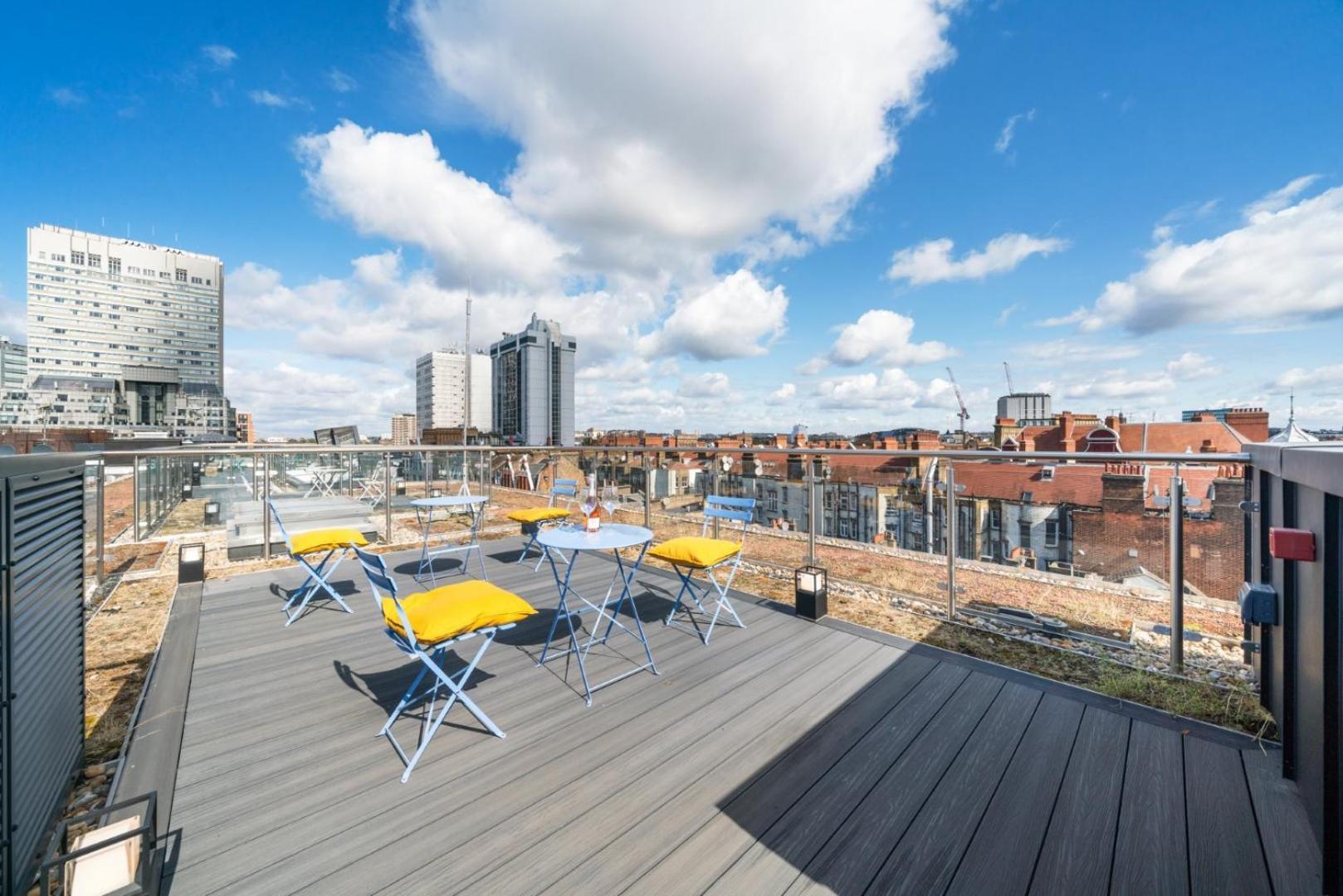 Elegant 3-Bedroom Penthouse In Marble Arch 70 London Kültér fotó