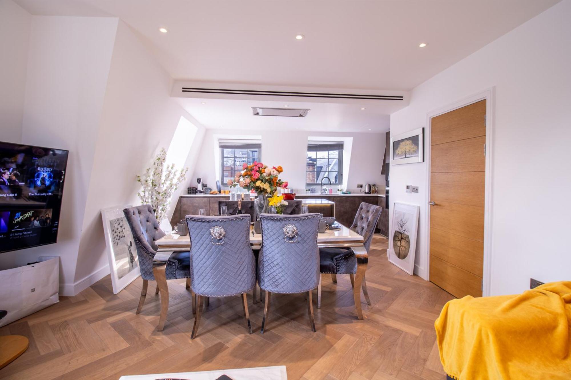Elegant 3-Bedroom Penthouse In Marble Arch 70 London Kültér fotó