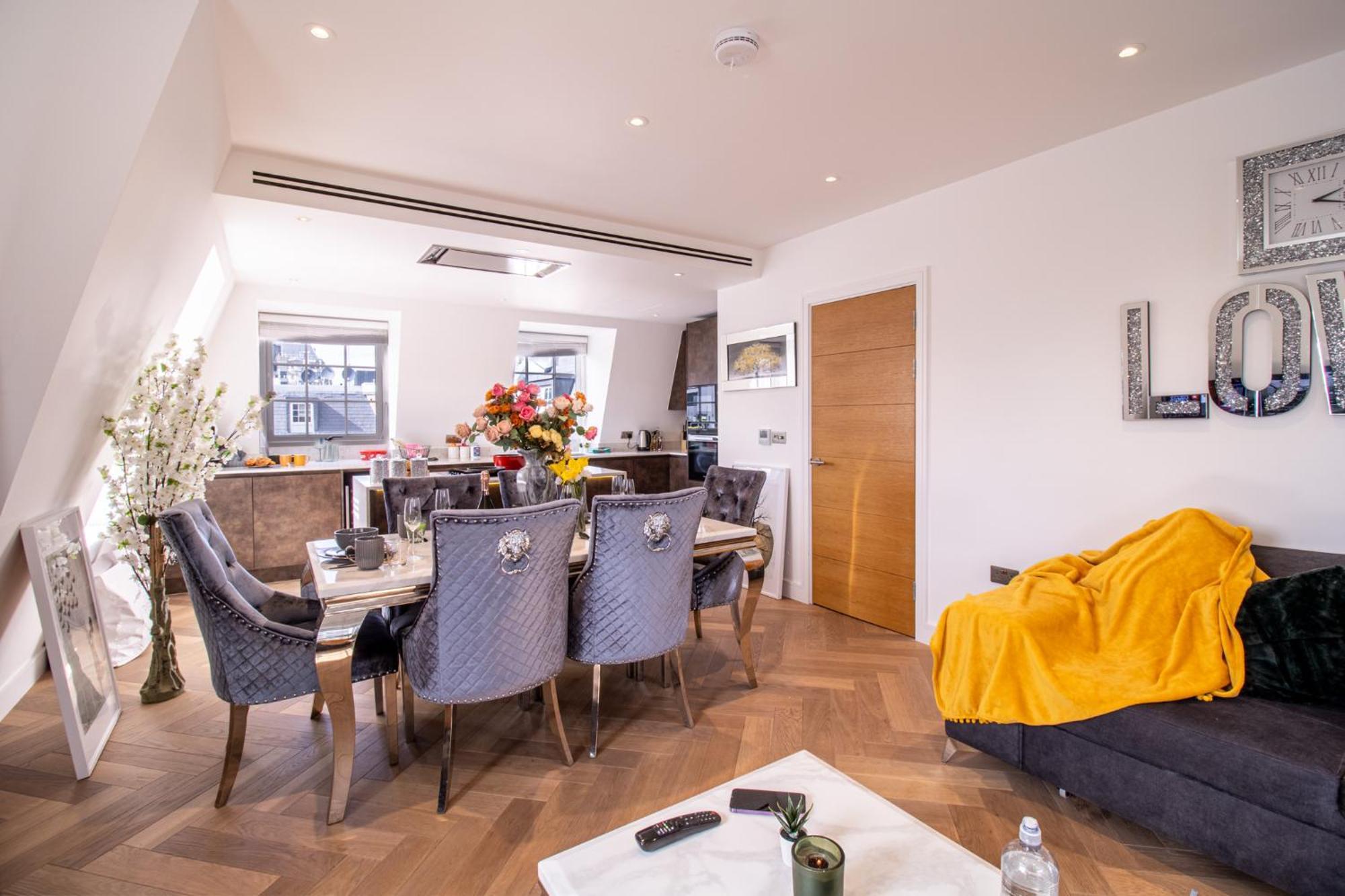 Elegant 3-Bedroom Penthouse In Marble Arch 70 London Kültér fotó