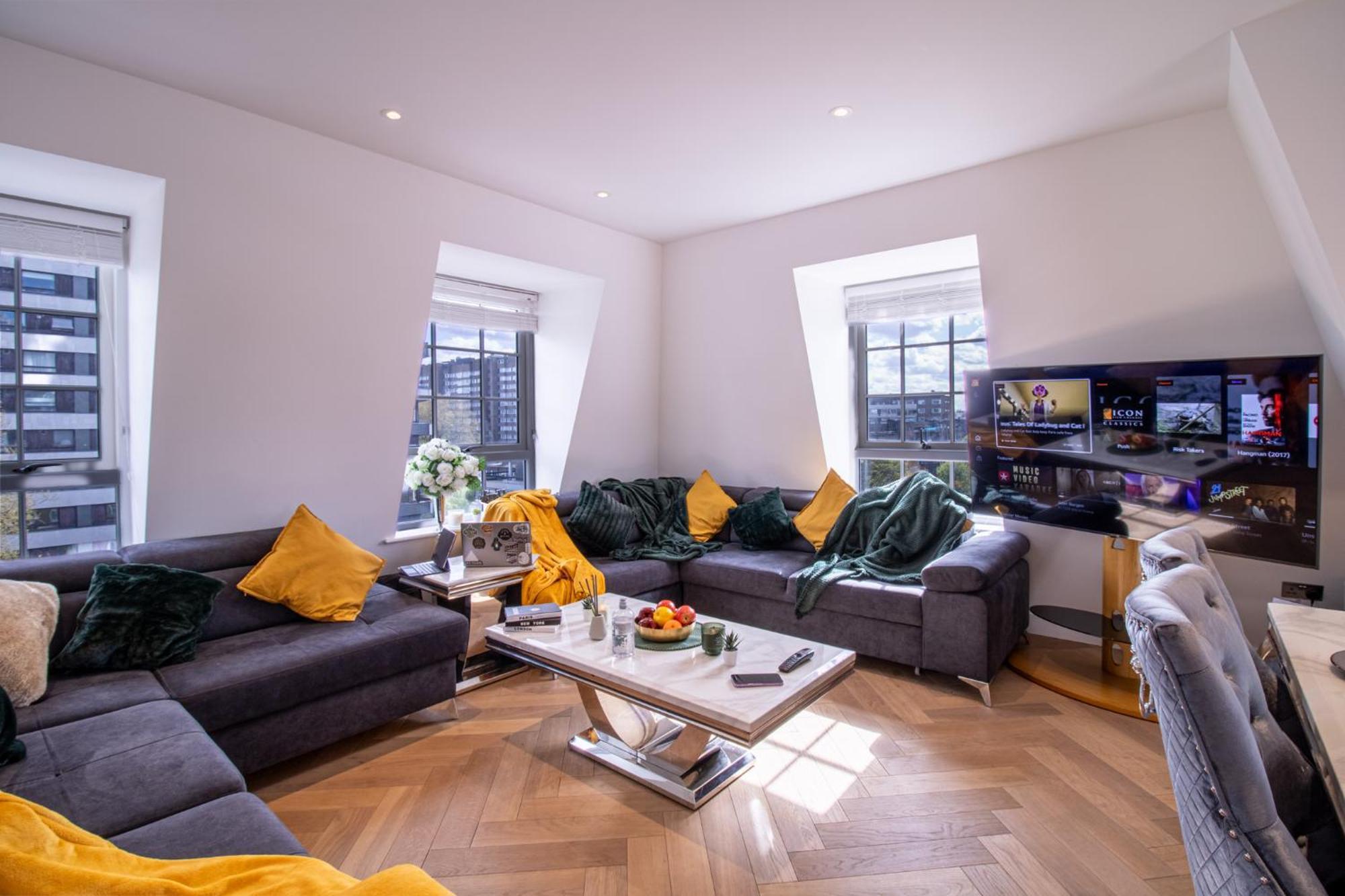 Elegant 3-Bedroom Penthouse In Marble Arch 70 London Kültér fotó