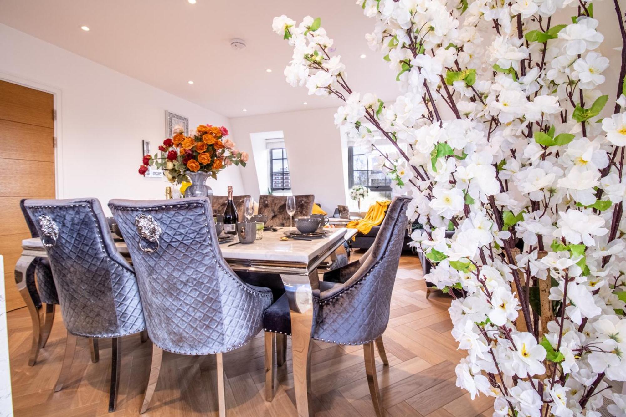 Elegant 3-Bedroom Penthouse In Marble Arch 70 London Kültér fotó